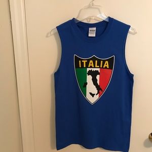 Gildan Activewear Mens Graphic Muscle Shirt Size S